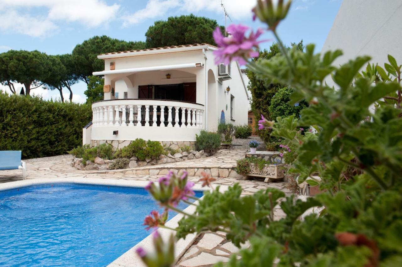 Dave Villa L'Escala Exterior photo